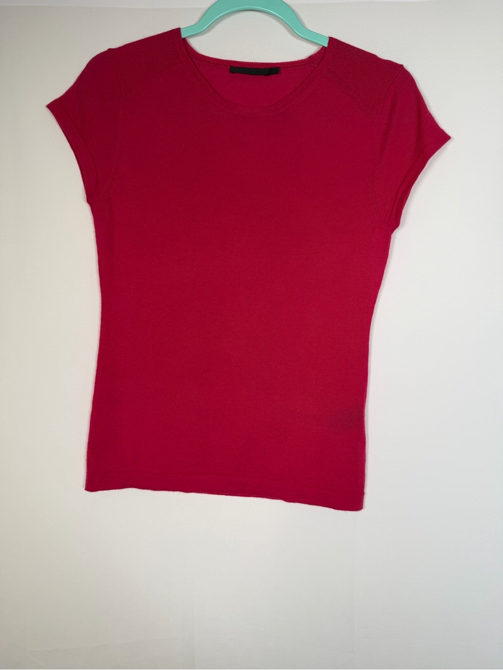 Donna Karan Short Sleeve Cashmere Silk Blend Knit Top in Pink